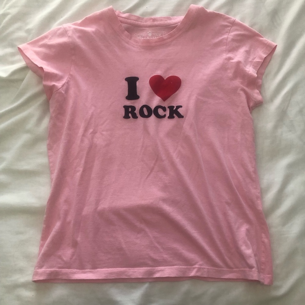 Y2K “I <3 Rock” graphic tshirt pink